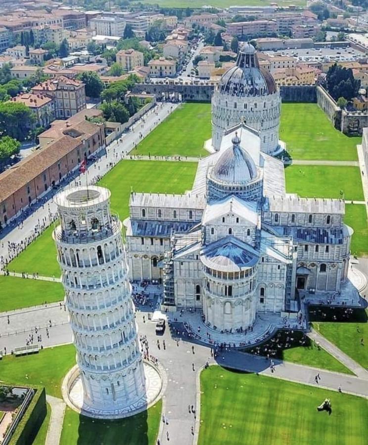 The Square Of Miracles Apartment Pisa Exterior foto